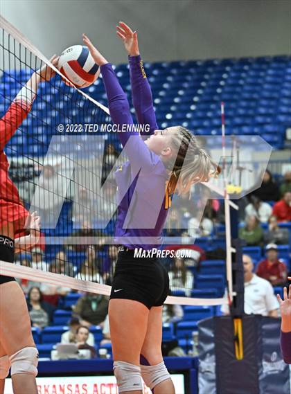Thumbnail 1 in Lavaca vs Mansfield (AAA 2A State Final) photogallery.