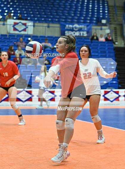 Thumbnail 1 in Lavaca vs Mansfield (AAA 2A State Final) photogallery.