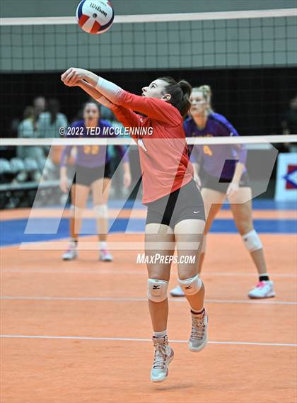 Thumbnail 2 in Lavaca vs Mansfield (AAA 2A State Final) photogallery.