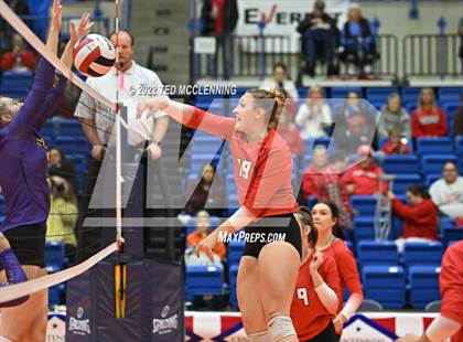 Thumbnail 2 in Lavaca vs Mansfield (AAA 2A State Final) photogallery.