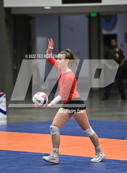Thumbnail 1 in Lavaca vs Mansfield (AAA 2A State Final) photogallery.
