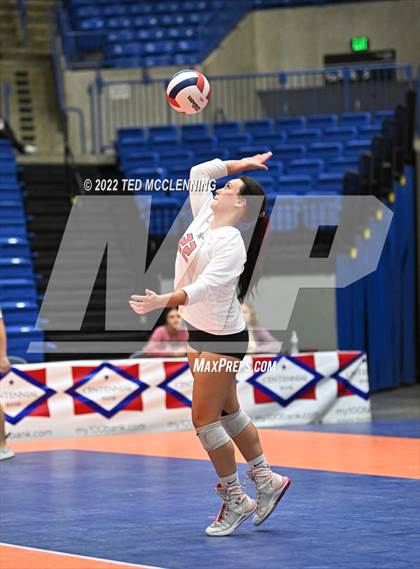 Thumbnail 2 in Lavaca vs Mansfield (AAA 2A State Final) photogallery.