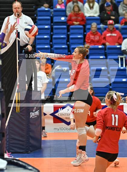 Thumbnail 2 in Lavaca vs Mansfield (AAA 2A State Final) photogallery.