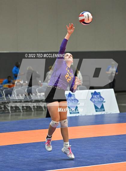 Thumbnail 2 in Lavaca vs Mansfield (AAA 2A State Final) photogallery.