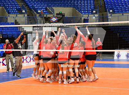 Thumbnail 1 in Lavaca vs Mansfield (AAA 2A State Final) photogallery.