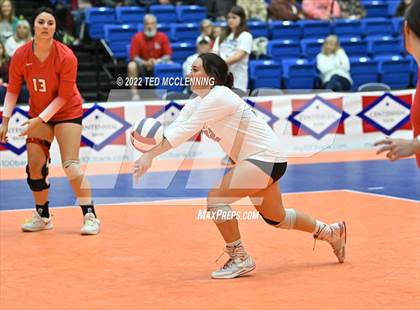 Thumbnail 3 in Lavaca vs Mansfield (AAA 2A State Final) photogallery.
