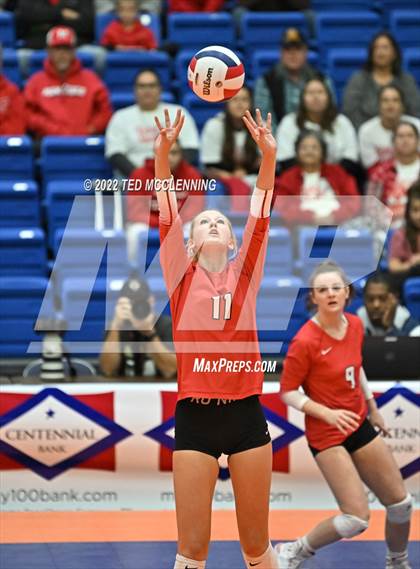 Thumbnail 2 in Lavaca vs Mansfield (AAA 2A State Final) photogallery.