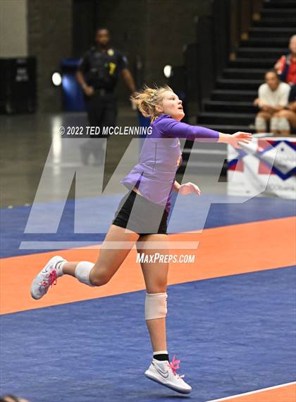 Thumbnail 3 in Lavaca vs Mansfield (AAA 2A State Final) photogallery.