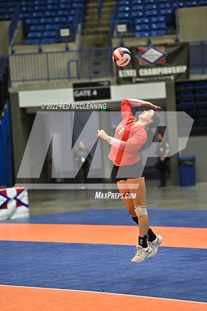 Thumbnail 1 in Lavaca vs Mansfield (AAA 2A State Final) photogallery.