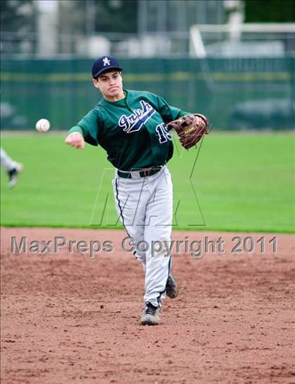 Thumbnail 2 in Sheldon vs Creswell photogallery.