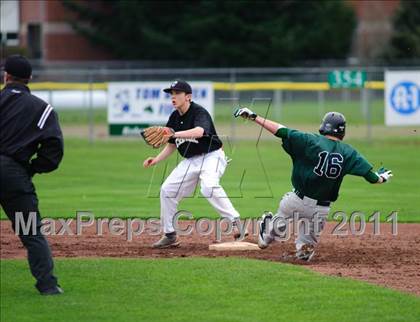 Thumbnail 2 in Sheldon vs Creswell photogallery.