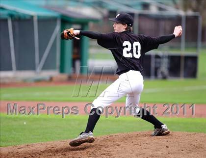 Thumbnail 2 in Sheldon vs Creswell photogallery.