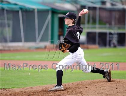 Thumbnail 3 in Sheldon vs Creswell photogallery.