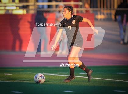 Thumbnail 3 in Salpointe Catholic vs. Walden Grove (AIA 4A Final) photogallery.