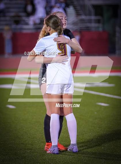 Thumbnail 2 in Salpointe Catholic vs. Walden Grove (AIA 4A Final) photogallery.