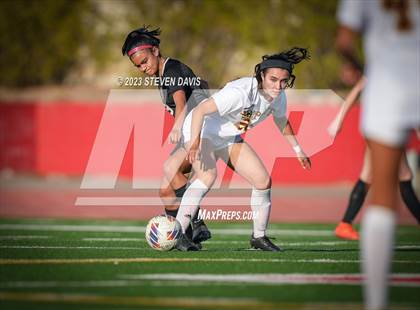 Thumbnail 2 in Salpointe Catholic vs. Walden Grove (AIA 4A Final) photogallery.