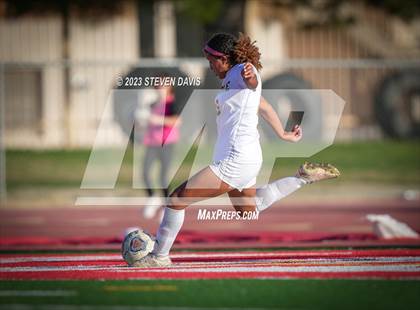 Thumbnail 3 in Salpointe Catholic vs. Walden Grove (AIA 4A Final) photogallery.