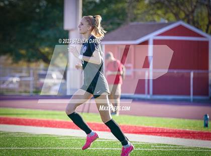 Thumbnail 2 in Salpointe Catholic vs. Walden Grove (AIA 4A Final) photogallery.