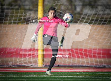 Thumbnail 1 in Salpointe Catholic vs. Walden Grove (AIA 4A Final) photogallery.