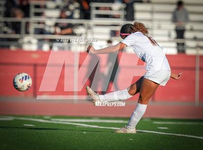 Thumbnail 1 in Salpointe Catholic vs. Walden Grove (AIA 4A Final) photogallery.