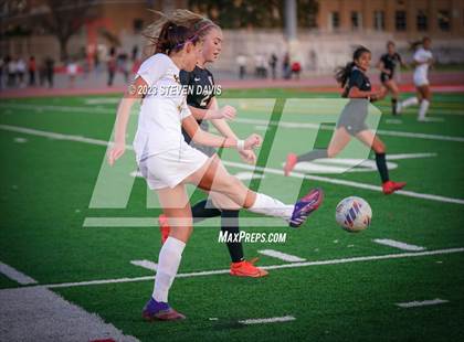 Thumbnail 3 in Salpointe Catholic vs. Walden Grove (AIA 4A Final) photogallery.
