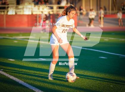 Thumbnail 3 in Salpointe Catholic vs. Walden Grove (AIA 4A Final) photogallery.