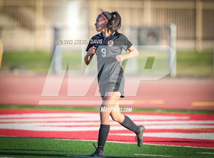 Thumbnail 2 in Salpointe Catholic vs. Walden Grove (AIA 4A Final) photogallery.