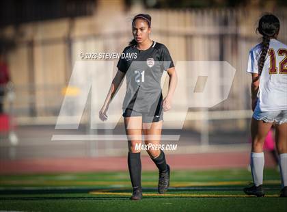Thumbnail 2 in Salpointe Catholic vs. Walden Grove (AIA 4A Final) photogallery.