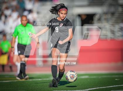 Thumbnail 2 in Salpointe Catholic vs. Walden Grove (AIA 4A Final) photogallery.