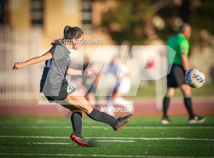 Thumbnail 2 in Salpointe Catholic vs. Walden Grove (AIA 4A Final) photogallery.