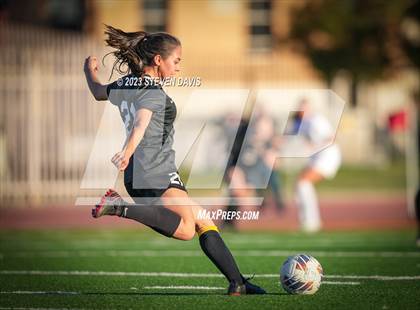 Thumbnail 1 in Salpointe Catholic vs. Walden Grove (AIA 4A Final) photogallery.