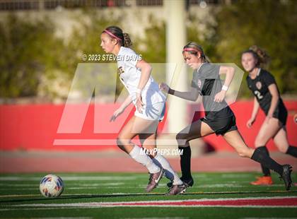 Thumbnail 2 in Salpointe Catholic vs. Walden Grove (AIA 4A Final) photogallery.