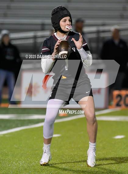 Thumbnail 2 in Red Mountain vs Hamilton (AIA 6A Division Final) photogallery.