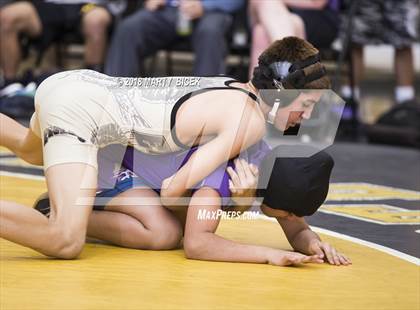 Thumbnail 1 in Johansen @ Enochs photogallery.