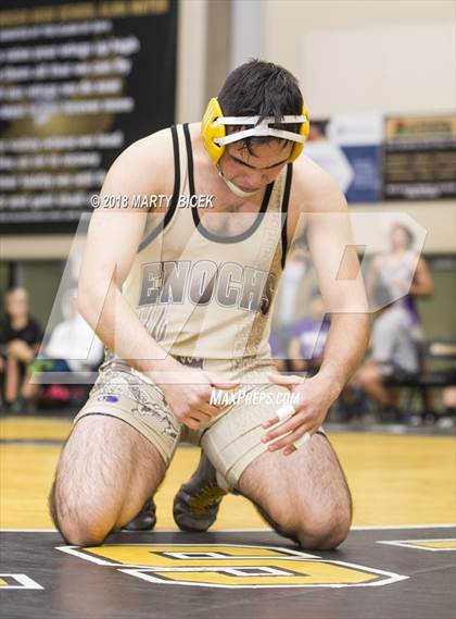 Thumbnail 1 in Johansen @ Enochs photogallery.