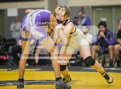 Thumbnail 1 in Johansen @ Enochs photogallery.