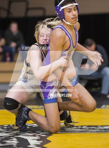 Thumbnail 1 in Johansen @ Enochs photogallery.