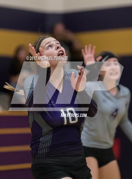 Thumbnail 1 in Colusa vs. Redding Christian photogallery.