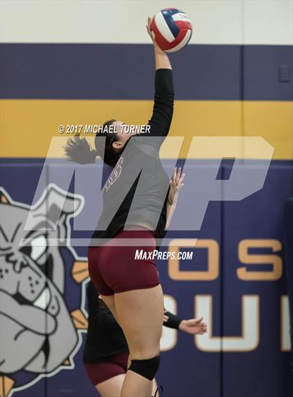 Thumbnail 2 in Colusa vs. Redding Christian photogallery.