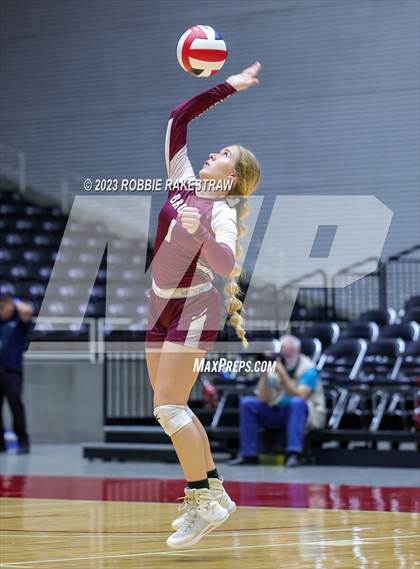 Thumbnail 2 in Harrold vs. Bronte (UIL 1A Volleyball Semifinal) photogallery.