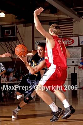 Thumbnail 3 in 2006 Orange County Boys All-Star Basketball Game photogallery.