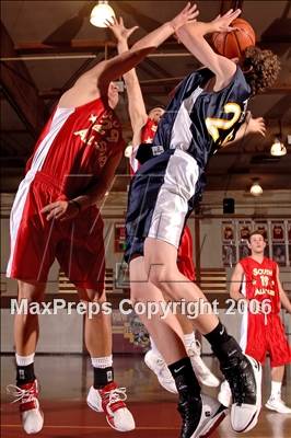 Thumbnail 3 in 2006 Orange County Boys All-Star Basketball Game photogallery.