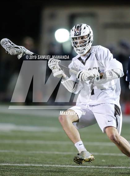 Thumbnail 3 in  Loyola @ Crespi photogallery.