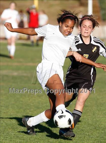 Thumbnail 1 in Newbury Park @ Moorpark photogallery.