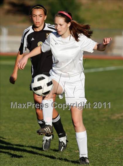 Thumbnail 2 in Newbury Park @ Moorpark photogallery.