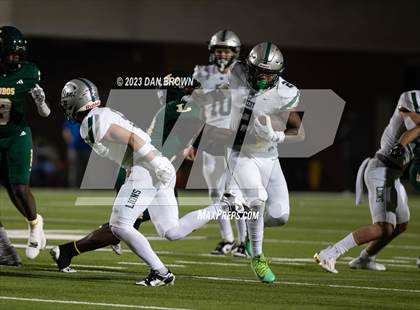 Thumbnail 1 in Reedy vs. Longview (UIL 5A  Area Playoff) photogallery.