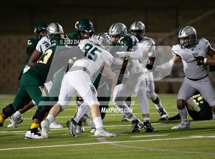 Thumbnail 1 in Reedy vs. Longview (UIL 5A  Area Playoff) photogallery.