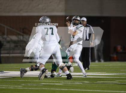 Thumbnail 2 in Reedy vs. Longview (UIL 5A  Area Playoff) photogallery.