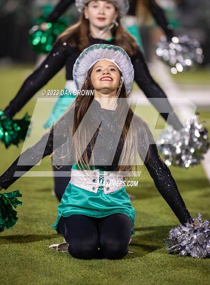 Thumbnail 2 in Reedy vs. Longview (UIL 5A  Area Playoff) photogallery.