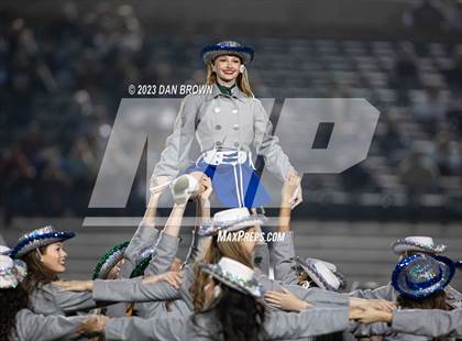 Thumbnail 2 in Reedy vs. Longview (UIL 5A  Area Playoff) photogallery.